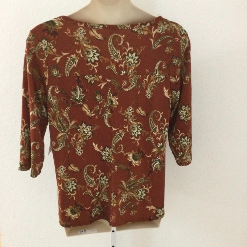 Floral Rust Top - Picture 3 of 6